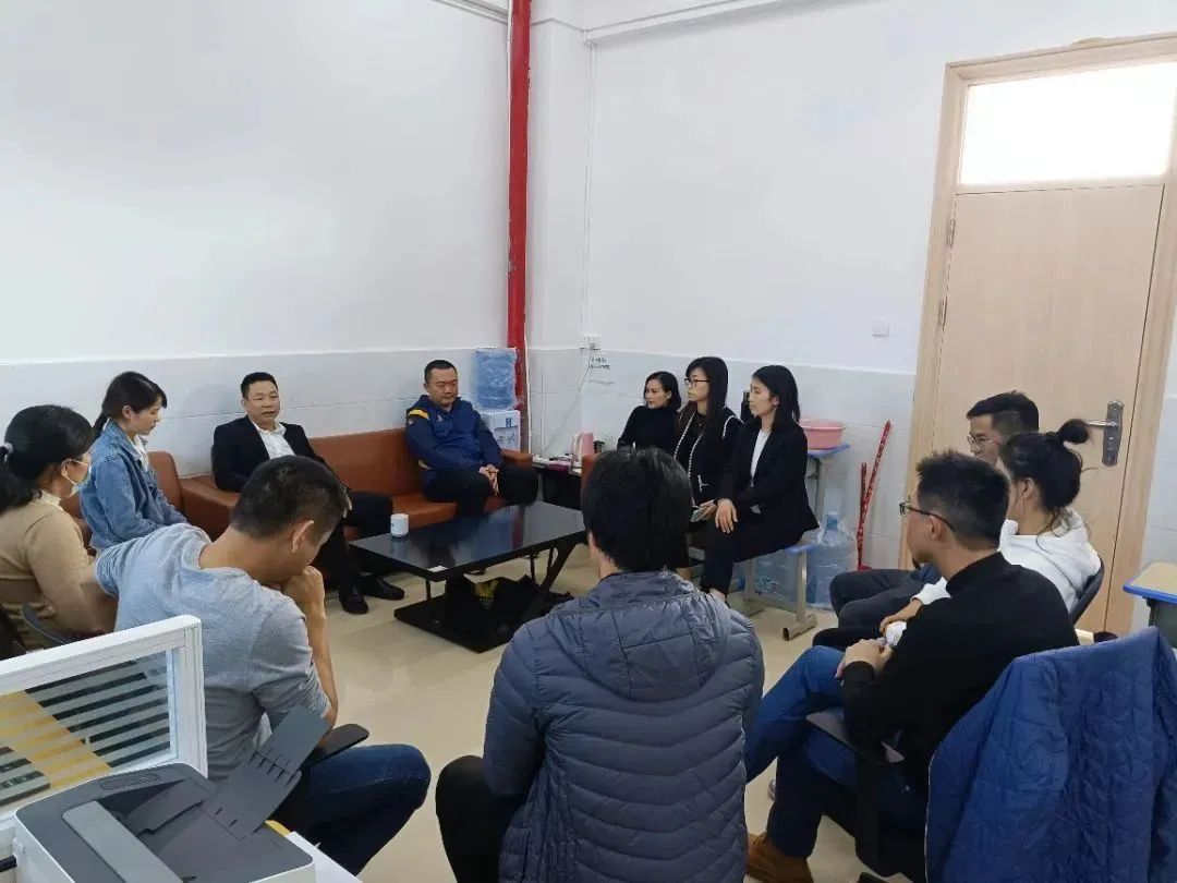 倾听职工心声，解决职工诉求——汕尾市职业技术学校工会开展教职工互动交流座谈会 ... ...