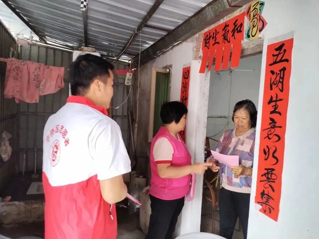 华侨区开展“免费体检进农村 惠民利民暖人心”活动