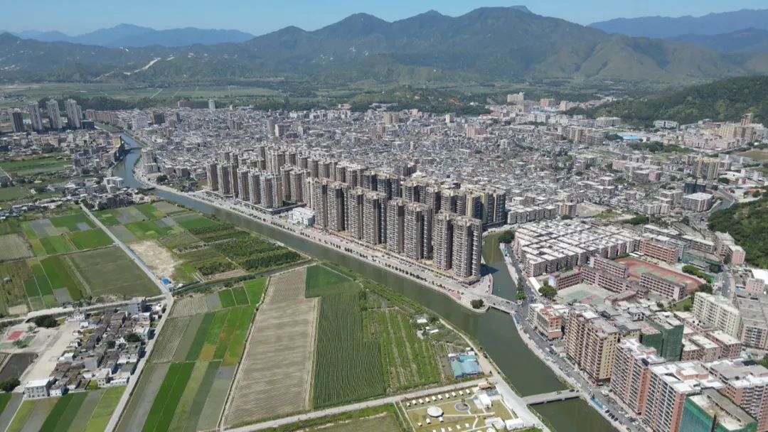 海丰梅陇：全面发展电商 以销促产推动首饰产业转型升级