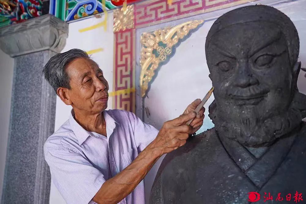 善美文化·汕尾文艺家系列之三：周仲富 | 赋予泥巴艺术生命