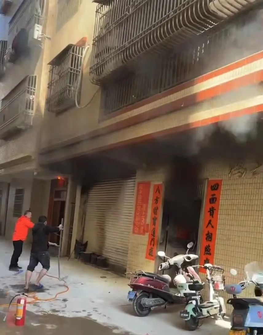 【火灾警示 】陆丰市一市民因过失引发火灾，行政拘留10天！ ... ...