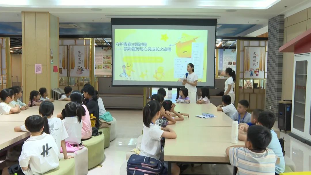 深圳大学法学院“明法深音”突击队走进海丰 为童心筑起拒毒长城 ... ...