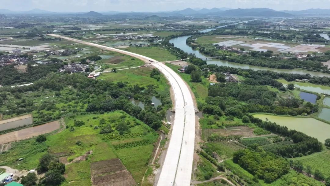 海丰：国道324（县城至梅陇段）改扩建工程加速推进